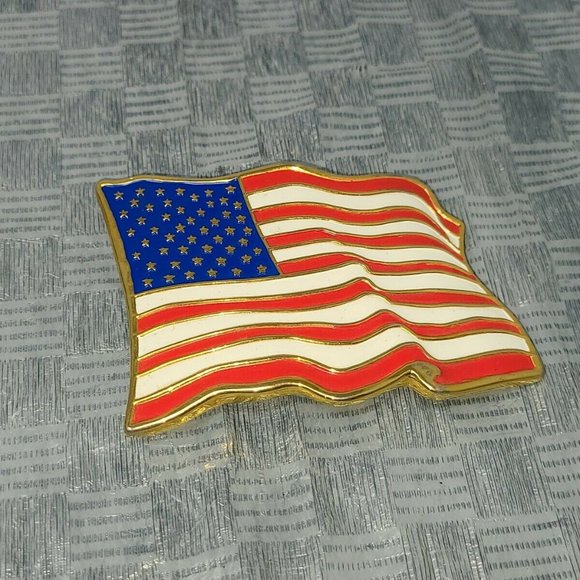 Specialty House of Creation US Flag Belt Buckle - Picture 1 of 3